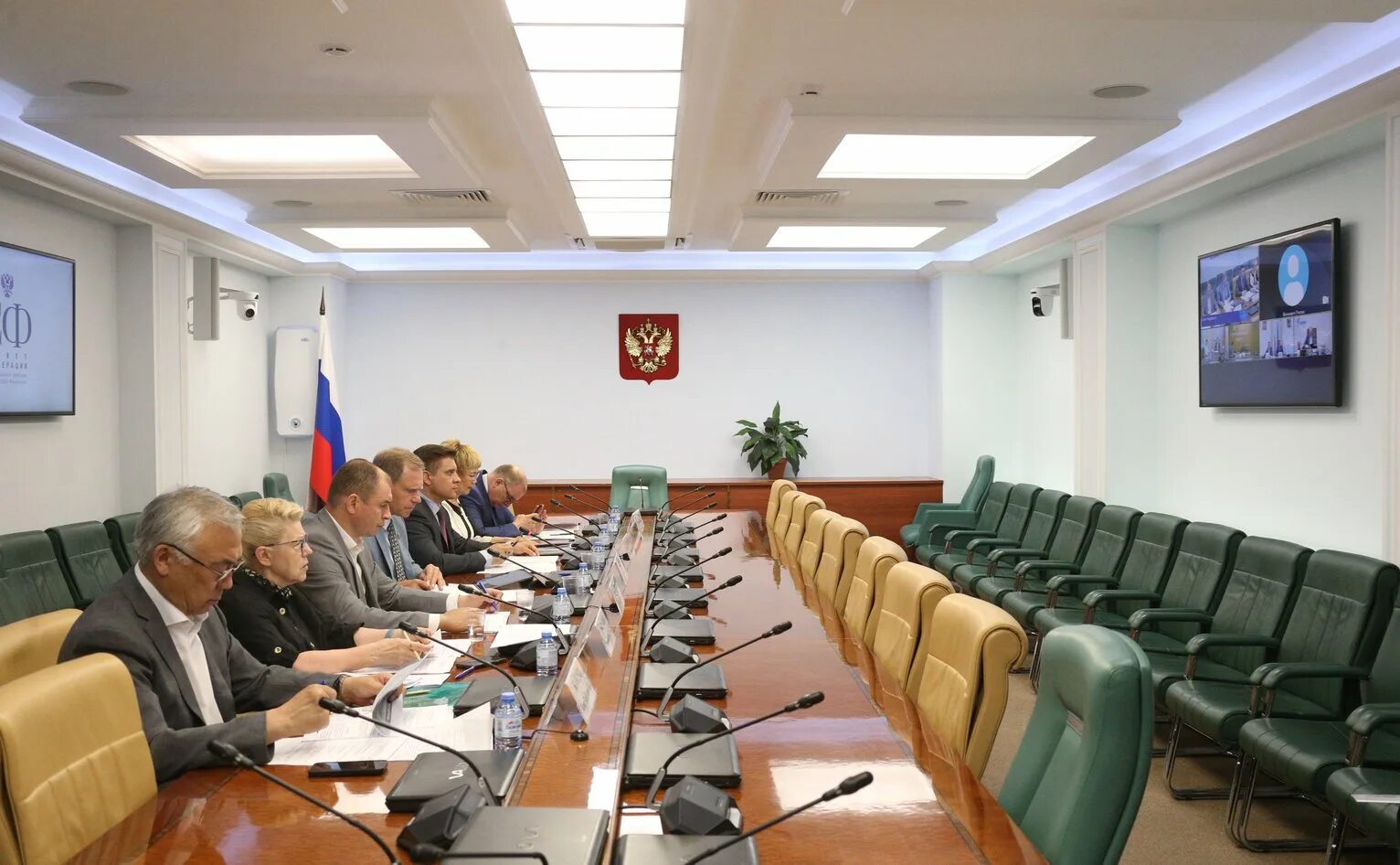 также обсудили