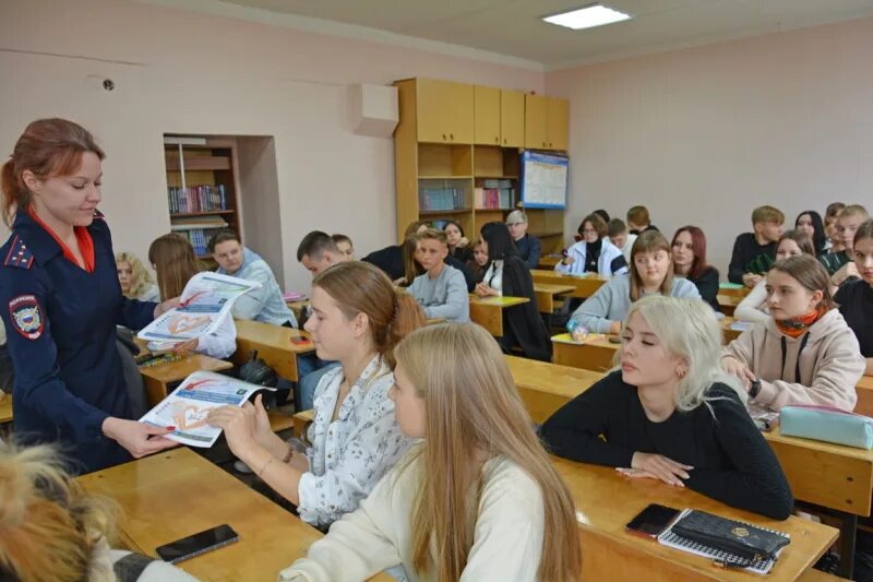 Социально юридический колледж. Социальный колледж уфа. Юридический колледж москва. Социально юридический колледж. Колледж академия социального образования казань.
