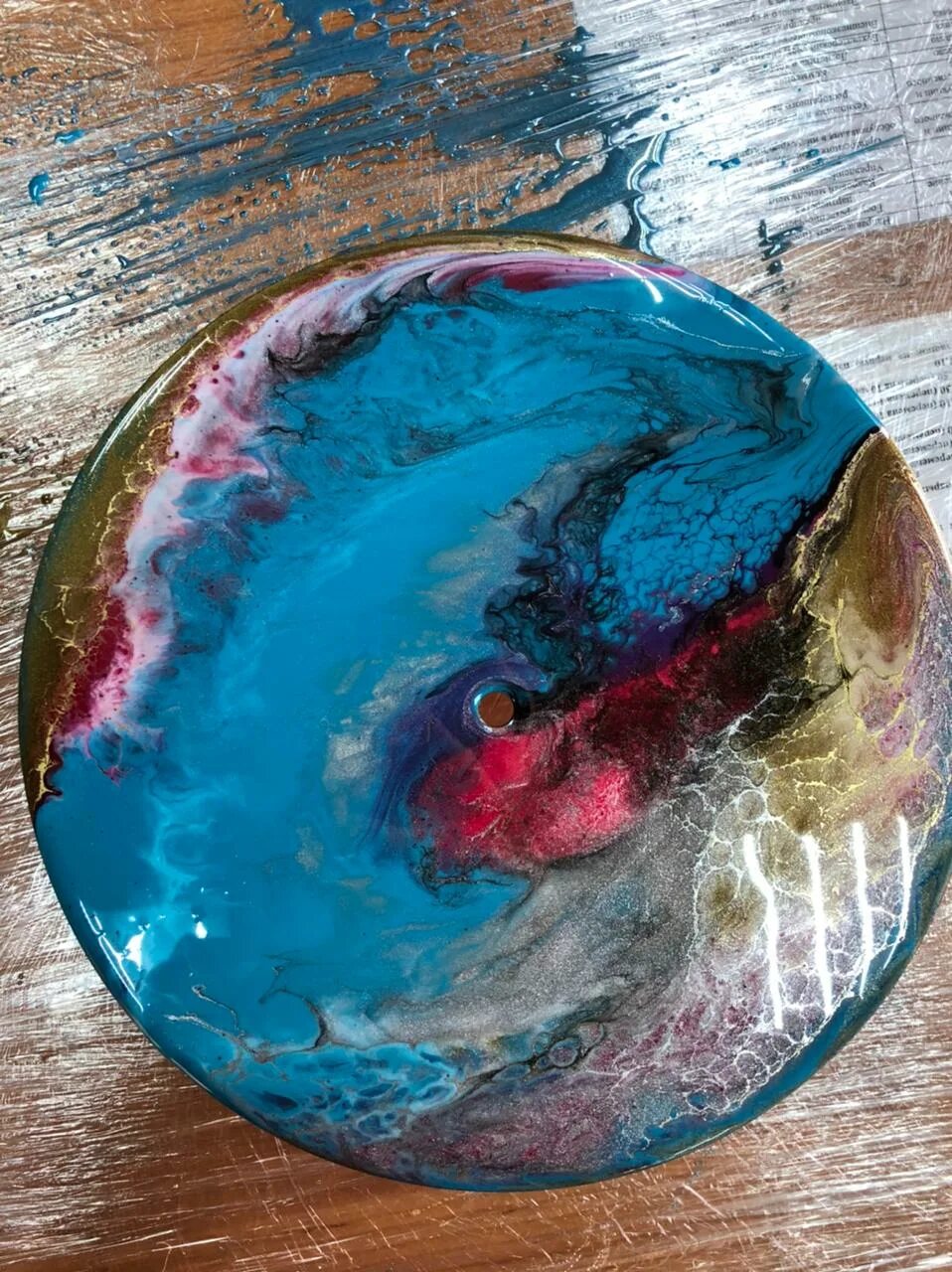 Мастера по эпоксидной смоле спб. Resin art эпоксидная смола. Картины эпоксидной смолой мастер класс. Мастера по эпоксидной смоле спб. 3д картины из эпоксидной смолы.