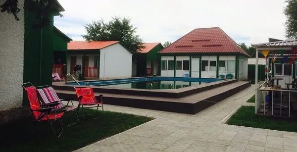 Топар караганда зоны отдыха. Топар караганда зоны отдыха. Капчагайское водохранилище отели. Зона отдыха холидей. Холидей парк.