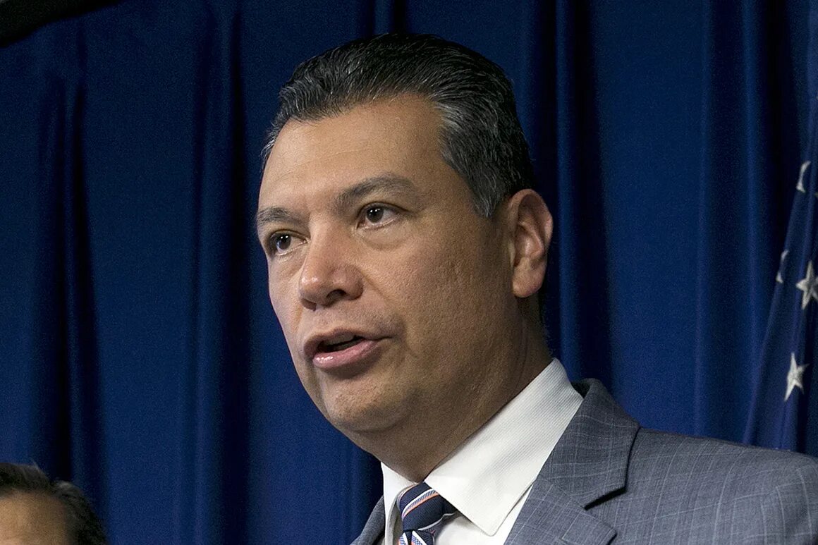 Alex padilla instagram. Alex padilla. алекс падилья. вице губернатор калифорнии. alex padilla senator.