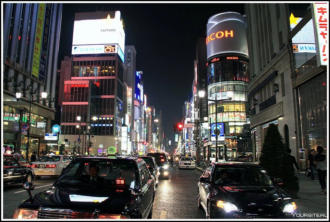 Ginza tokyo. Гиндза Токио. Район Гинза в Токио. Улица Гиндза в Токио. Япония район Гинза.