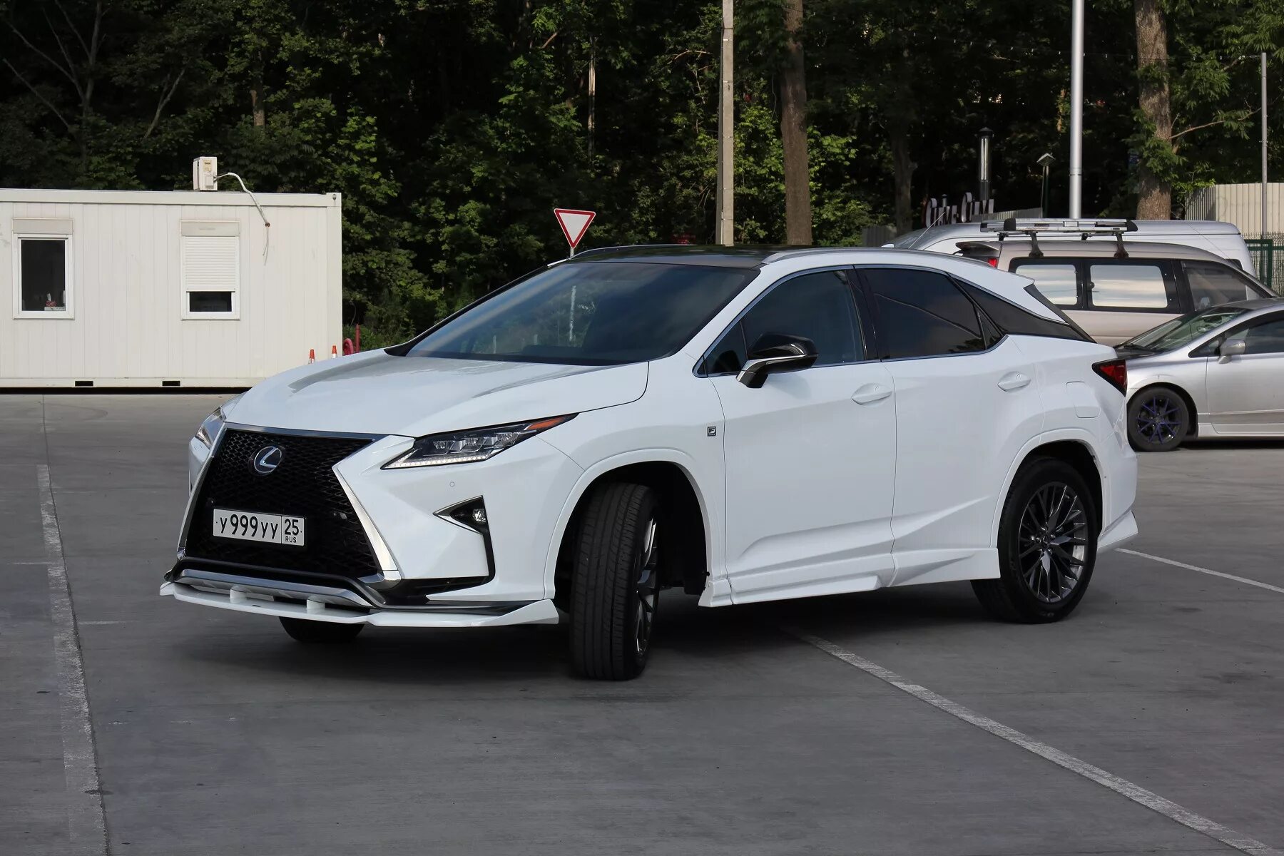 Lexus rx f sport. Лексус РХ 200т. Lexus RX 200. Lexus rx200 f Sport. Lexus rx200 Sport.