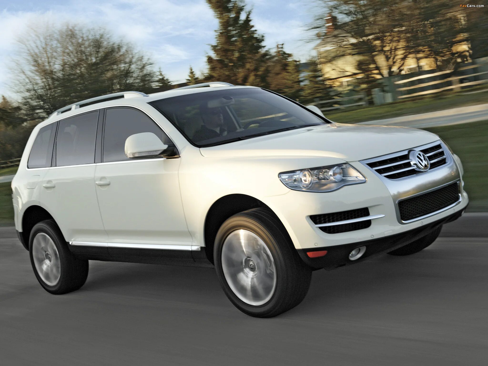 Volkswagen touareg 2007. VW Touareg 2008. Фольксваген Туарег 2007. Volkswagen Touareg 2008 белый. Фольксваген Туарег 2005.