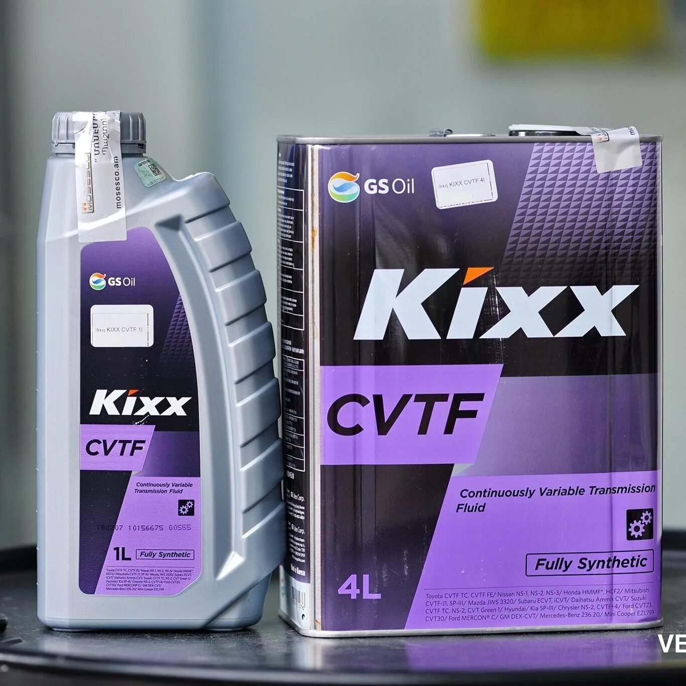 Kixx ойл клуб. Трансмиссионное масло Kixx CVTF 1l. Kixx l251944te1. Kixx CVTF 1 Л. Mitsubishi Outlander масло Kixx.