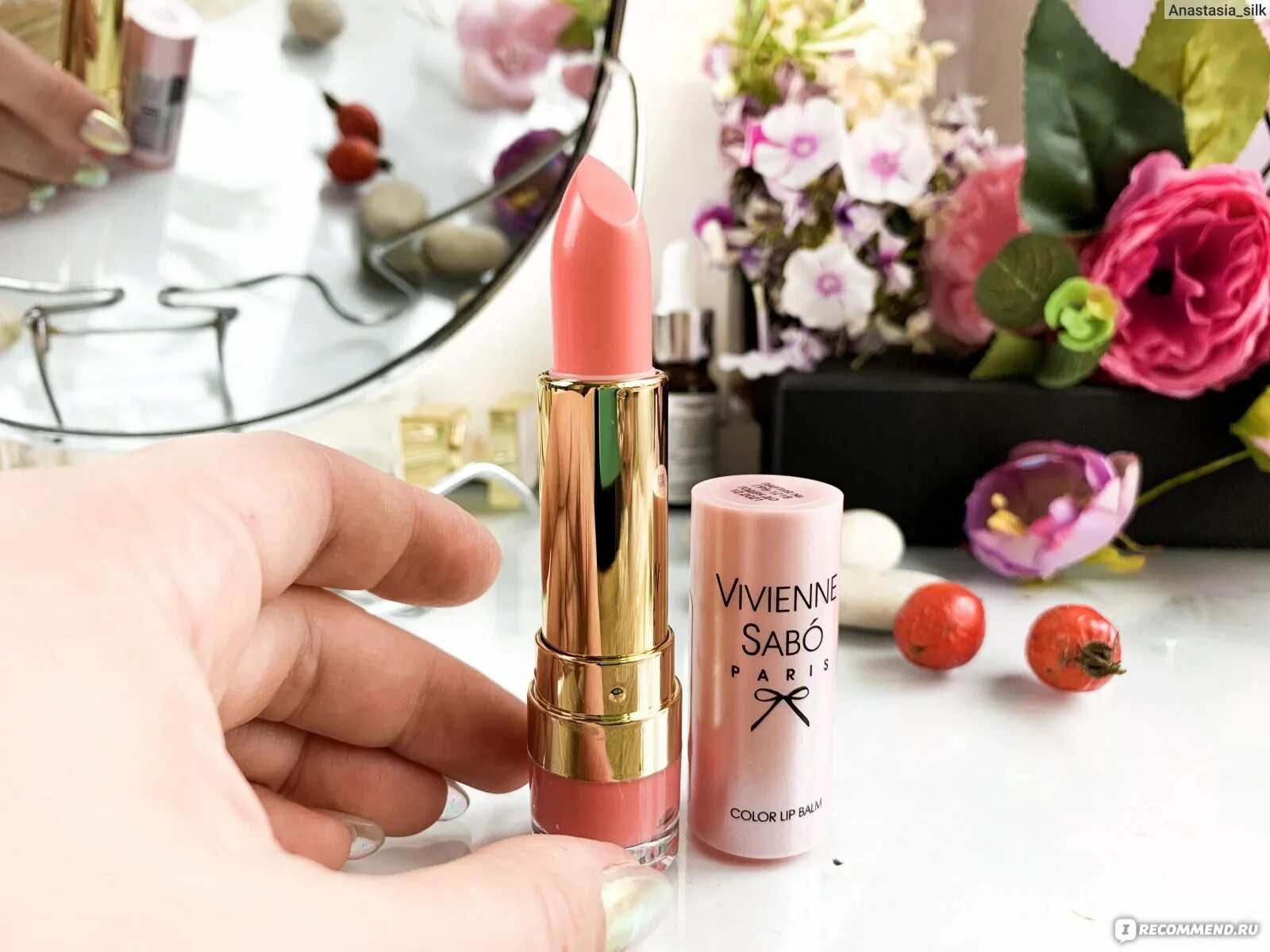 Помада vivienne sabo. Vivienne sabo color lip balm. вивьен сабо помада бальзам. помада-бальзам vivienne sabo палитра. помада бальзам вивьен сабо оттенки.