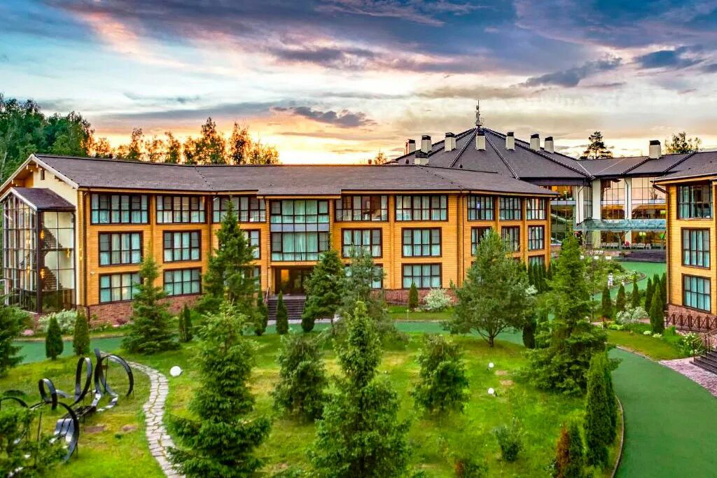 Загородный отель резорт. Отель лес арт резорт в подмосковье. спа отель les art resort подмосковье. загородный отель «лес арт резорт». арт резорт лес подмосковье дорохово.