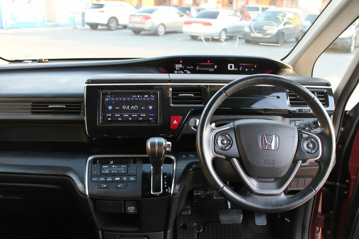 Как снять магнитолу на хонда степвагон 2015 2003 HONDA STEPWAGON Ref No.0120691989 Used Cars for Sale