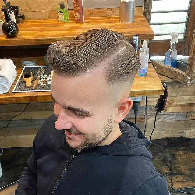 Old school барбершоп. барбер плакат. Old school барбершоп. Old school барбершоп. барбершоп в древности.