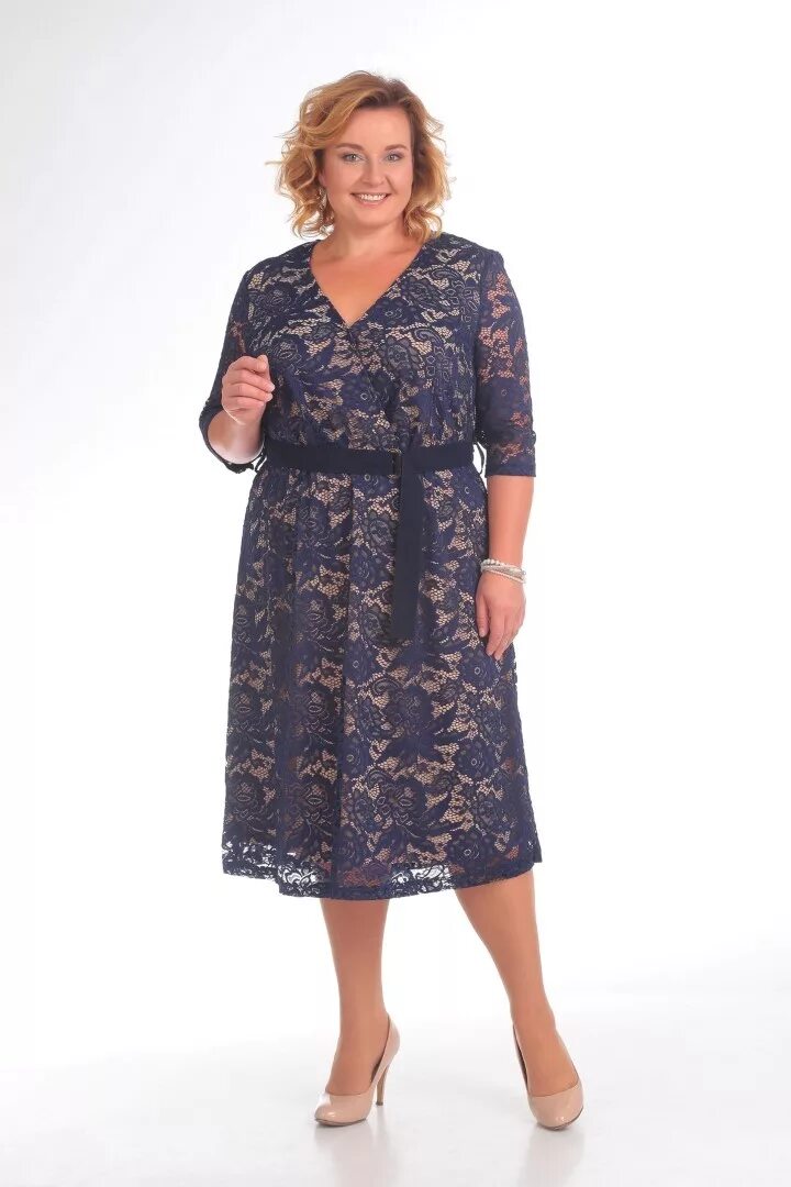 Нарядные платья больших размеров. Нарядное платье. Нарядное платье 54 размер. Валберис женские платья 52-54 размера. Вечерние платья больших размеров.