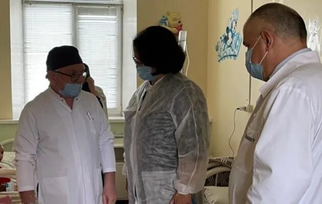 Махачкала республиканский ожоговый центр. Ибрагимов ибрагим министр здравоохранения. Махачкала республиканский ожоговый центр. Ожоговый центр городской клинической больницы имени ф. Ожоговый центр махачкала.