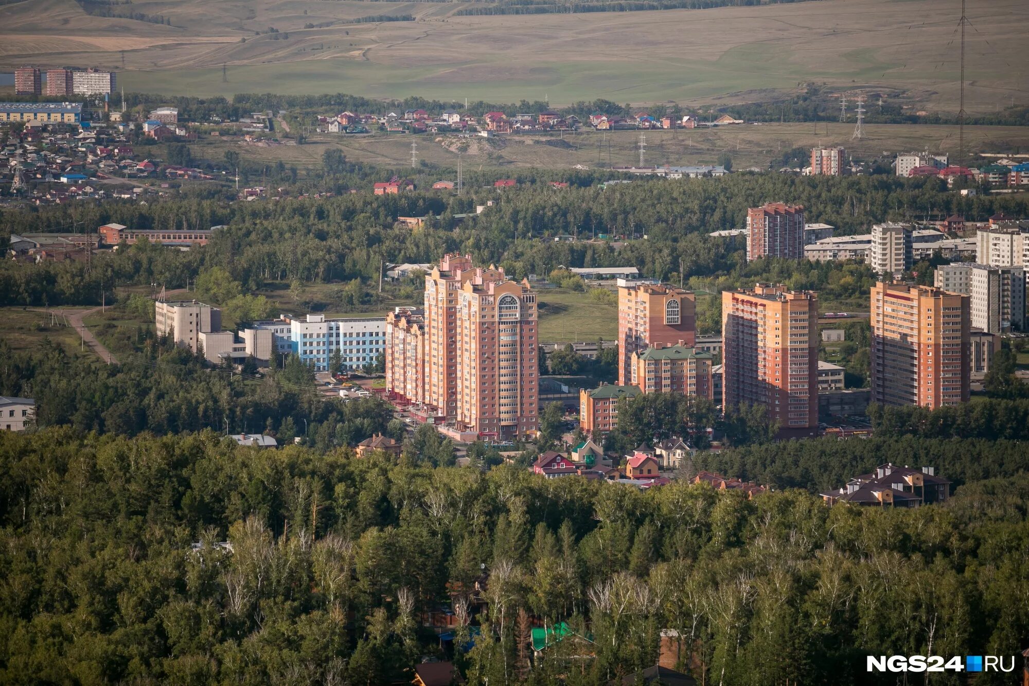 Продается город новый