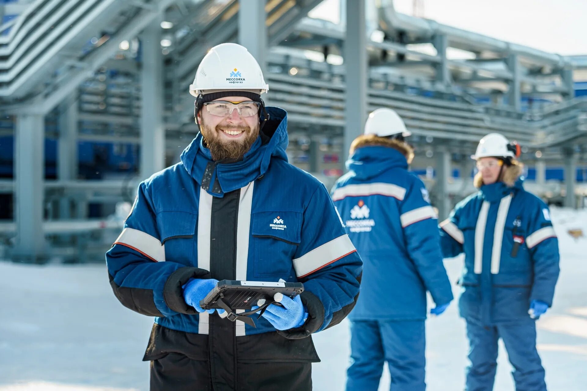 Псп мессояханефтегаз. Мессояха месторождение газпромнефть. Вахтовики на севере. Цифровые двойники газпром нефть. 20 лет работы на севере.