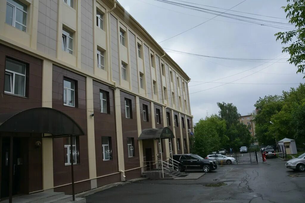 Улица короленко на карте москвы. Короленко 5 екатеринбург. Улица короленко, 5а. Короленко 5 екатеринбург на карте. Короленко 5 екатеринбург на карте.