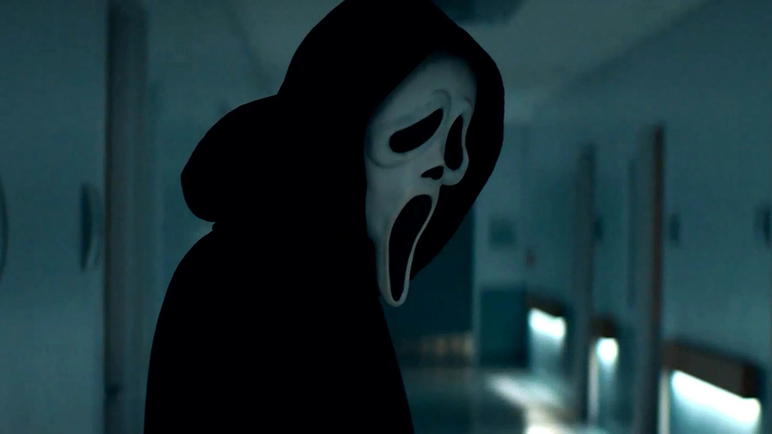 Крик плакат. Scream 5 2022. Человек в маске и капюшоне. Крик хак. Приложение взломщик игр на андроид.
