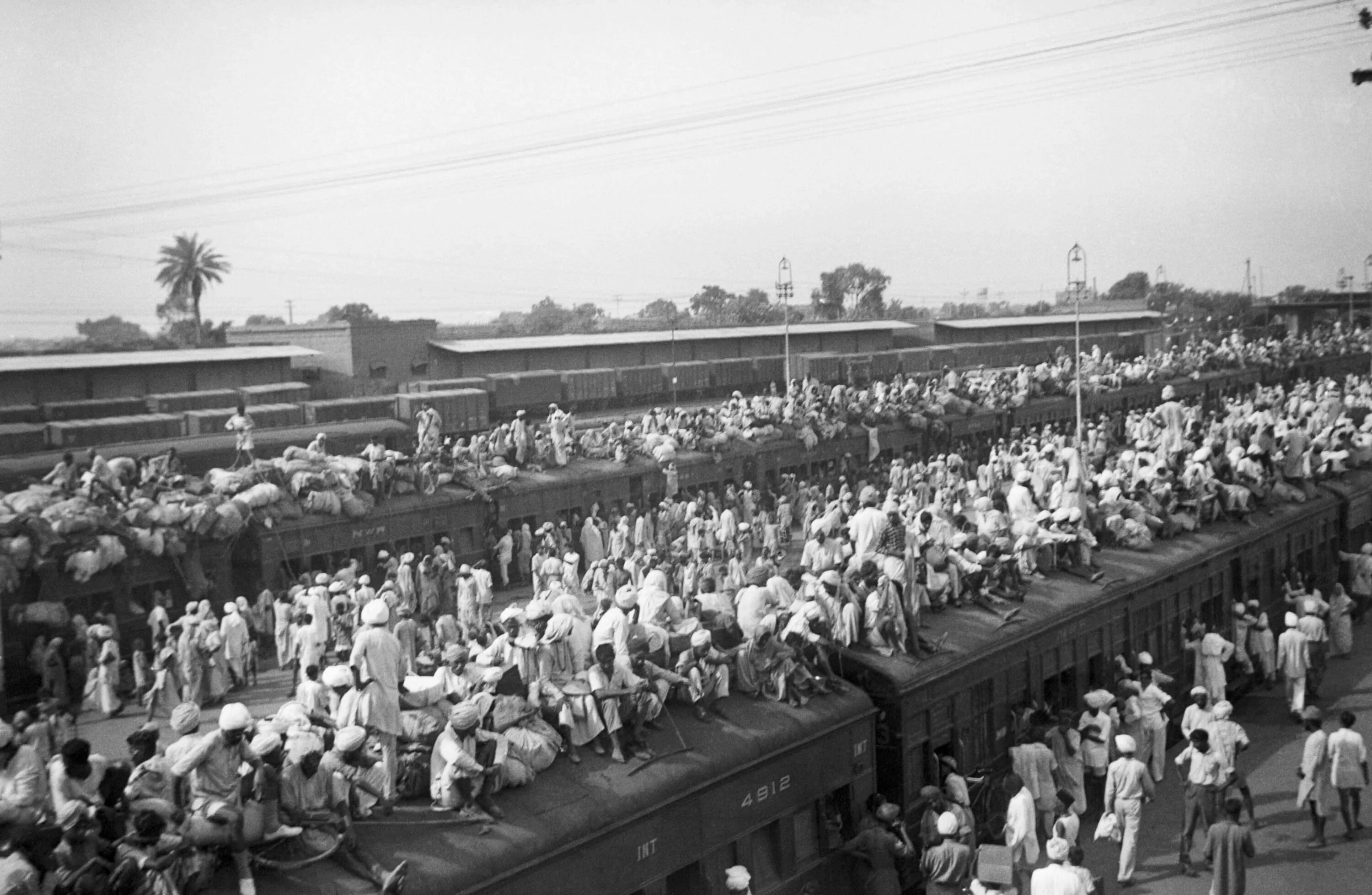 Независимость Индии 1947. Разделение британской Индии 1947. Независимость Индии 1947 фото.