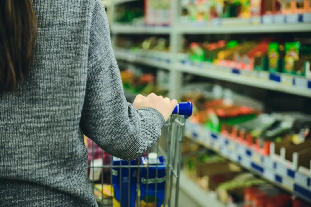 Продавать некоторых