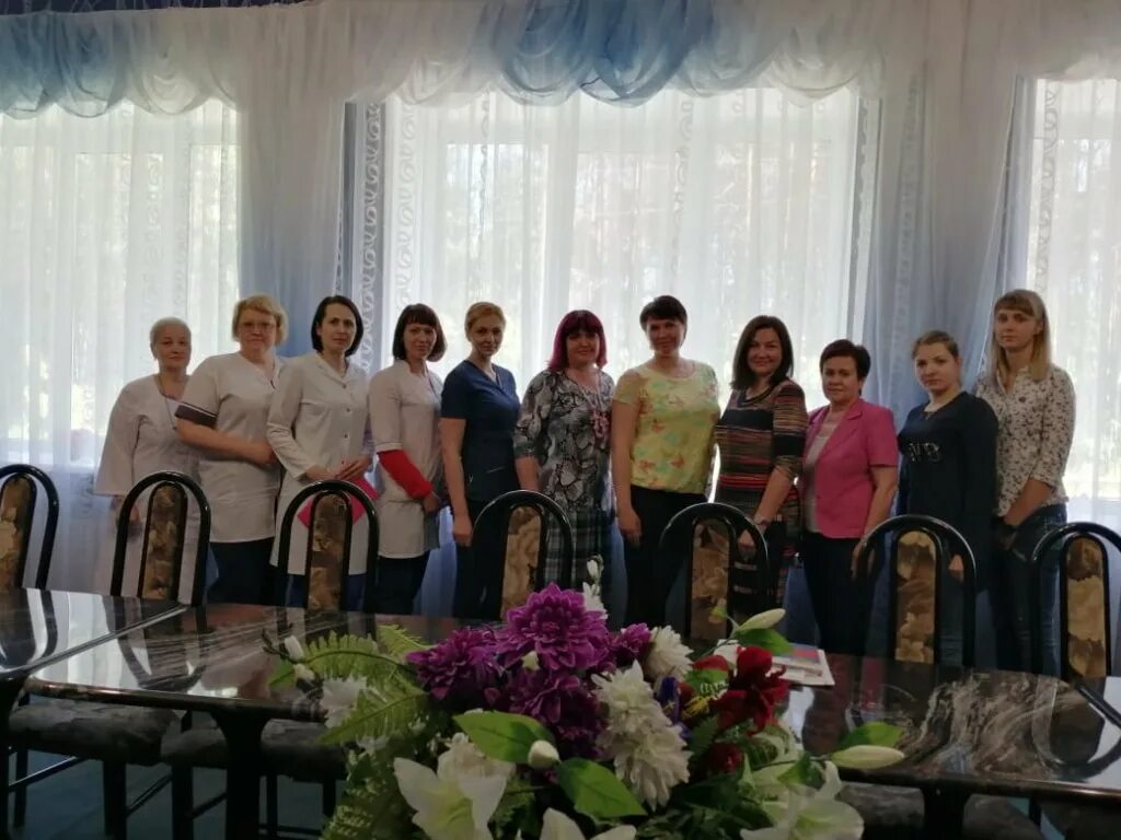 Учреждения социального обслуживания пожилых людей. Рамонский район дом интернат для престарелых и инвалидов. Дом престарелых кандалакша. Пансионат для престарелых и инвалидов в садгороде владивосток. Пансионат для пожилых вера.