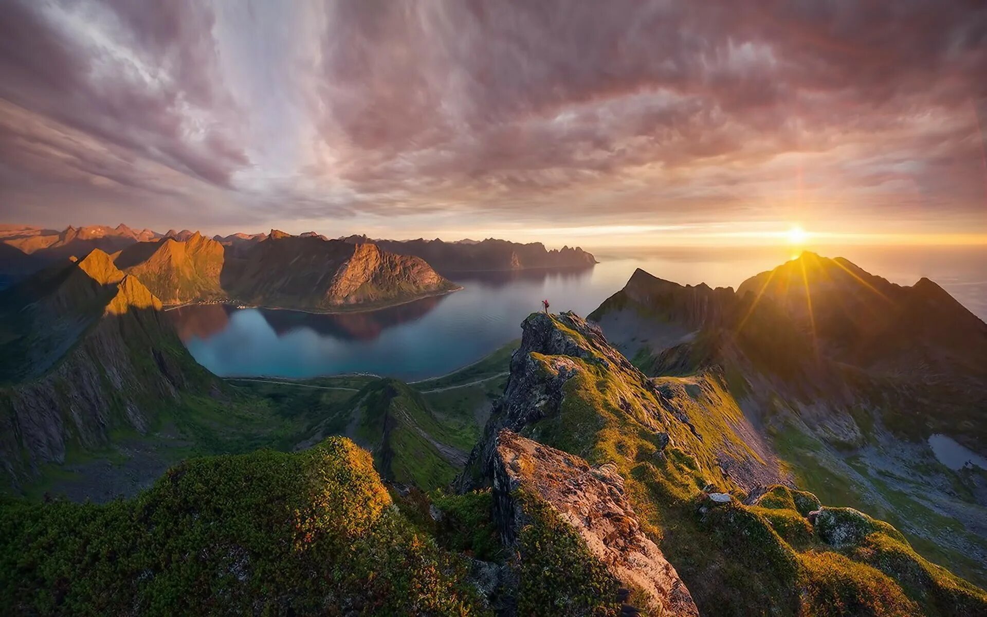Красивое видео гор. Норвегия фьорды Коржонов. Остров Сенья Норвегия.