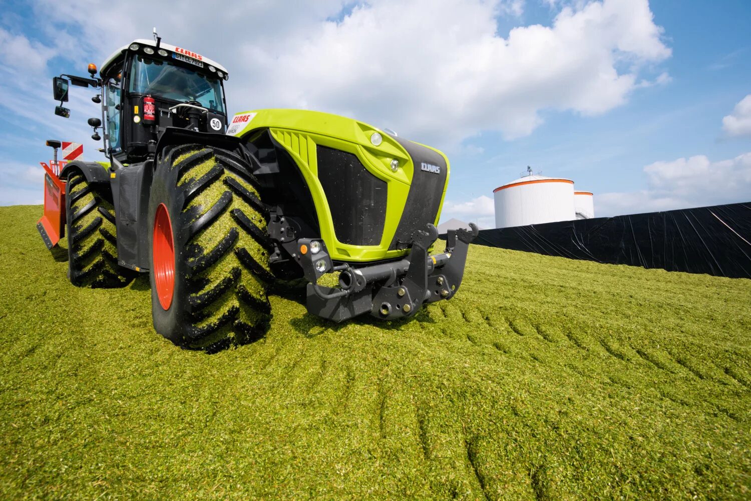 Трактор CLAAS Xerion 4000. Трактор CLAAS Xerion 5000. Трактор Xerion 4500 Trac. Трактор CLAAS Xerion 4500.