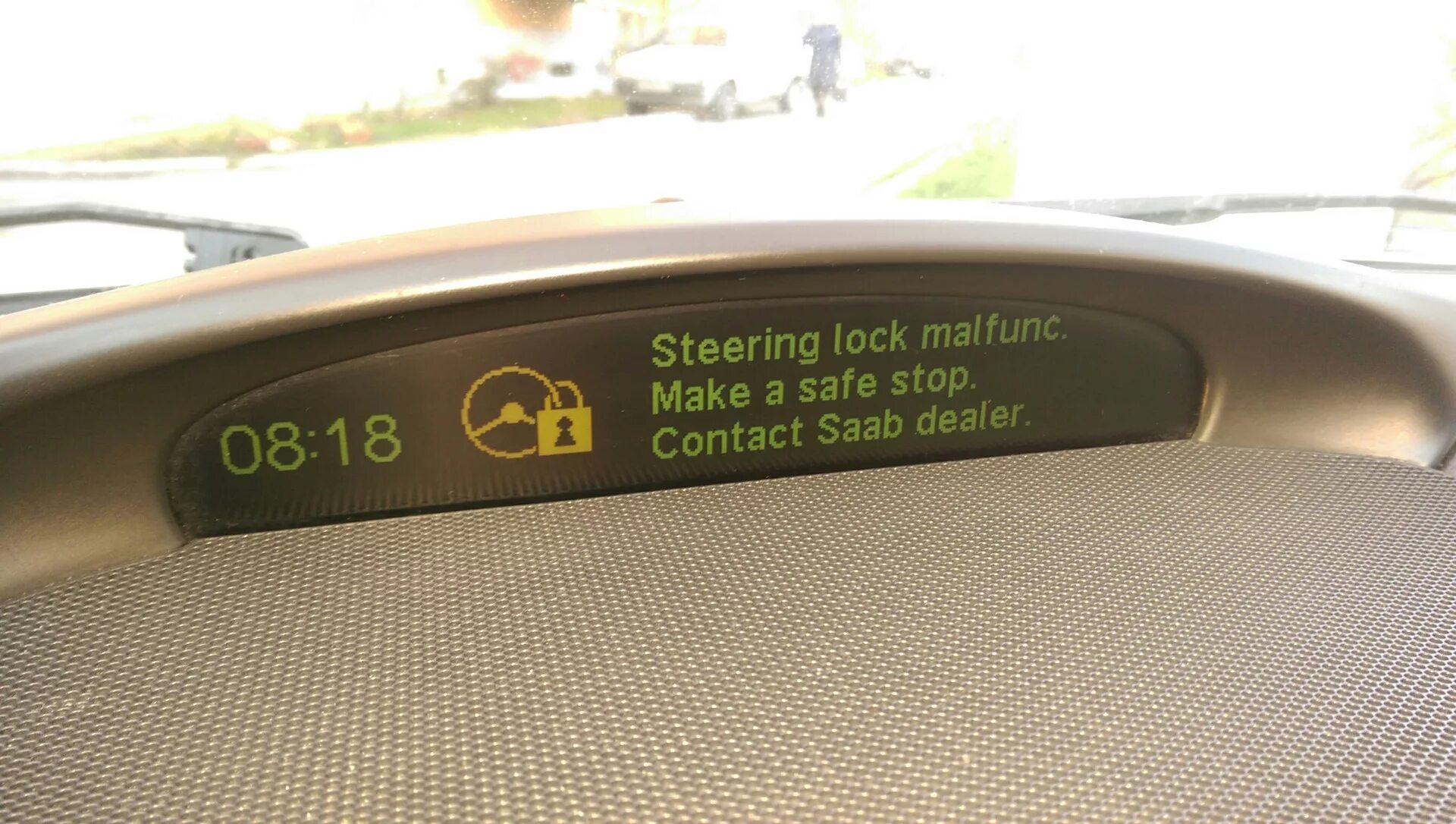Safe stop. Safe stop. Safe stop. Make a safe stop. Safe stop.