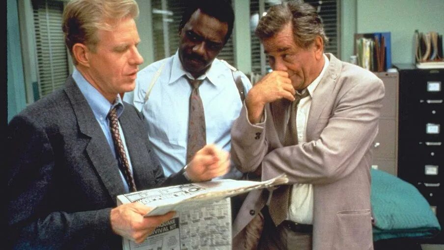 Шира дениз коломбо. Коломбо сериал. Коломбо маскарад. Коломбо: маскарад фильм 1994. Сезон коломбо настоящий друг.