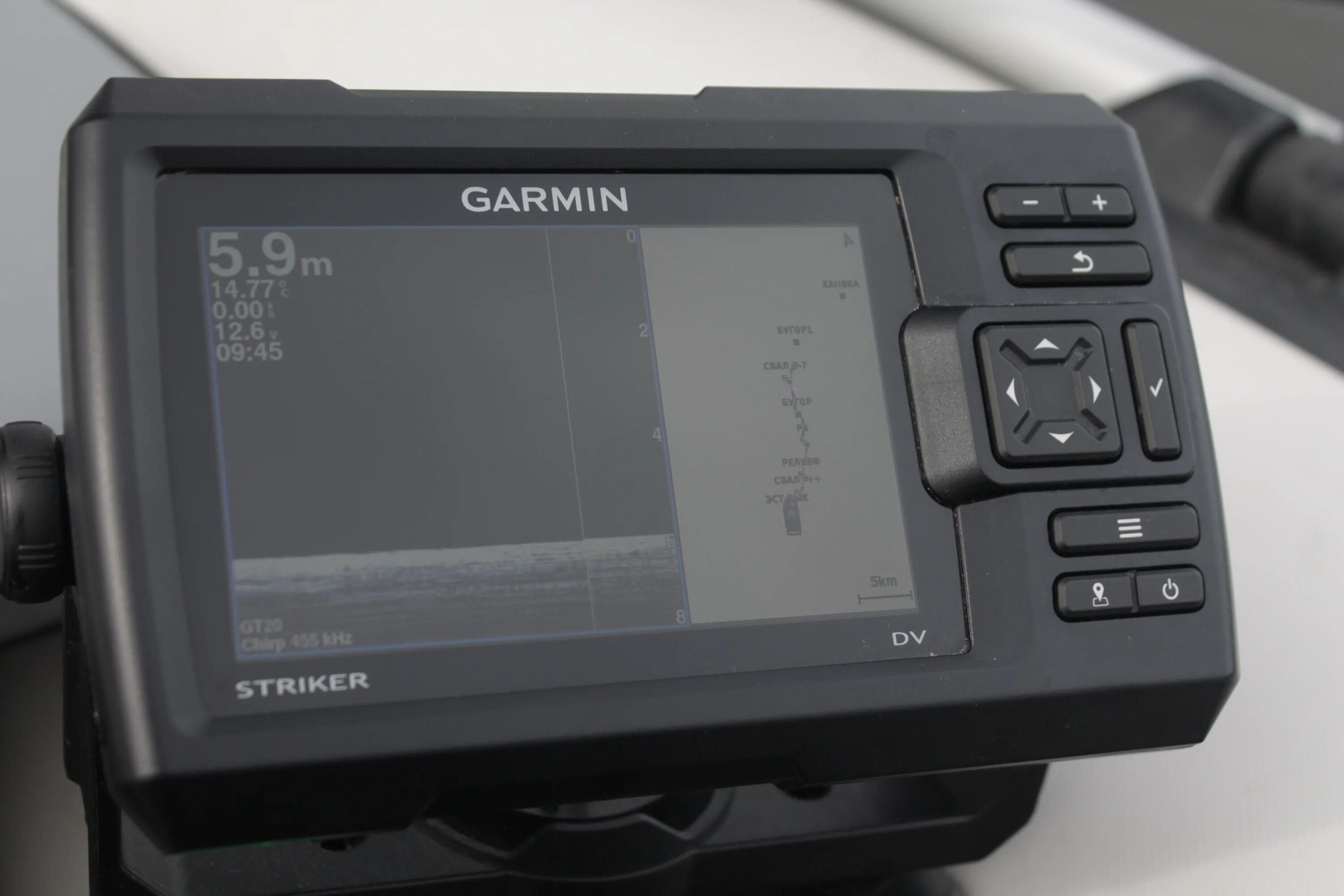 Garmin Striker 5dv. Страйкер дв 5 Гармин. Гармин Страйкер 5 размер. Габариты эхолота Гармин Страйкер 5 дв. Гармин страйкер 5