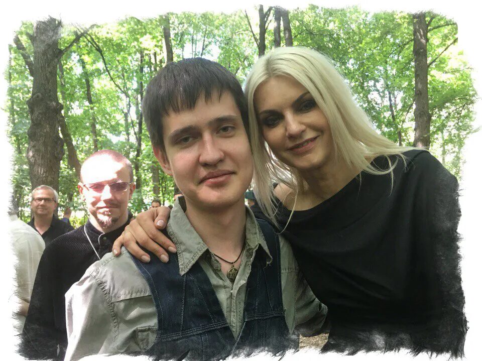 Битва экстрасенсов 23 сезон. Битва экстрасенсов битва константин. Готический зал в москве битва экстрасенсов. Штурм битва экстрасенсов. Азнаур хапаев экстрасенс.