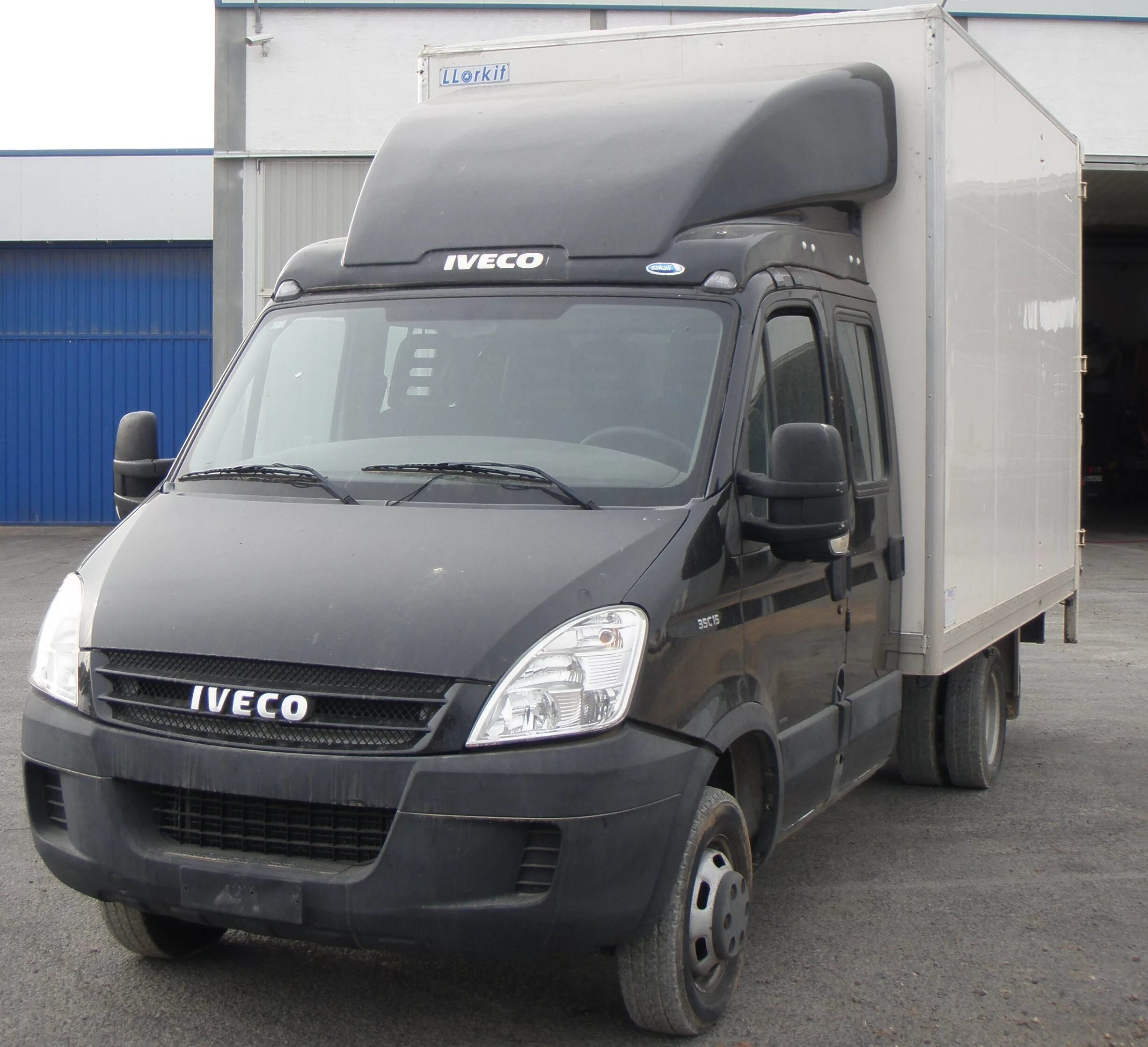 Ивеко дейли 2010. Ивеко Дейли 35с15. Ивеко Daily 35с15. Iveco Daily 35c15 2013. Iveco Daily 35c15vh.