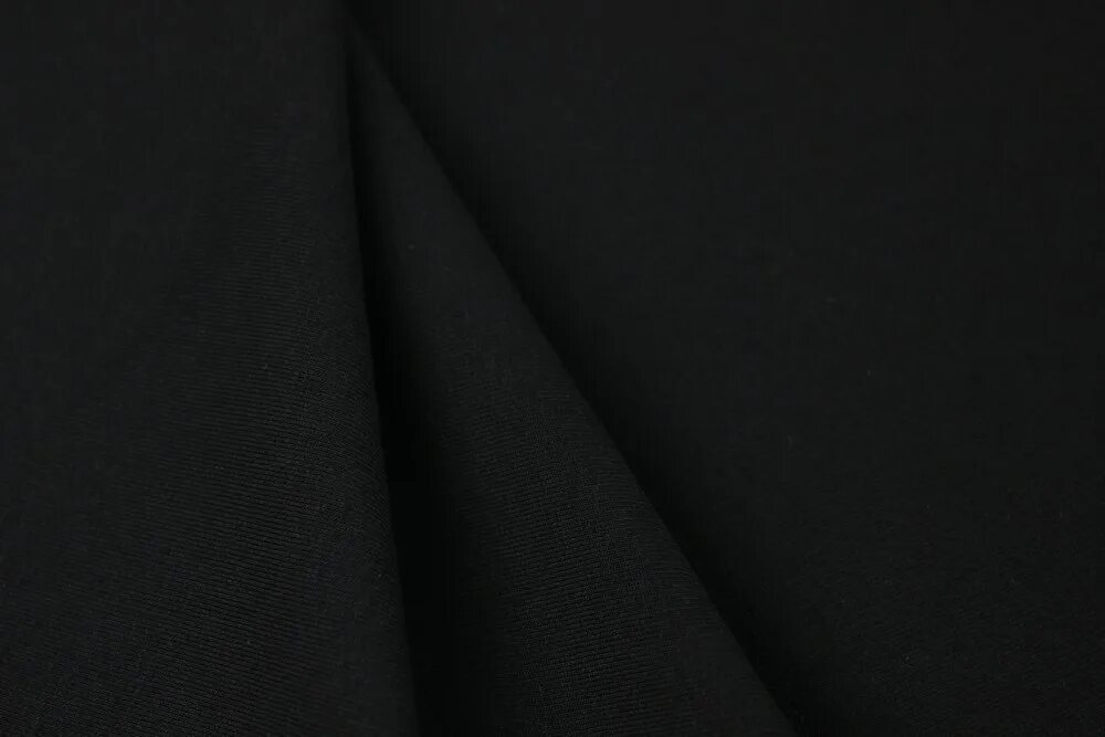 Футер ткань фиолетовая. Твил сатин ткань. Однотонный батист модели. Футер 2х нитка крупным планом красный. Ткань ст 2.