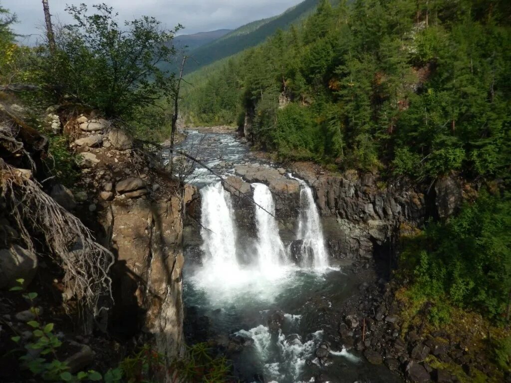 Курейский водопад Путорана. Река Курейка Красноярский край. Большой Курейский водопад плато Путорана. Красноярск плато Путорана.