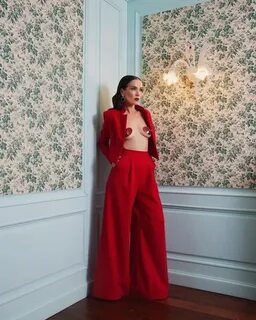 Акробатика әйелдер мен ерлер эротикалық секс