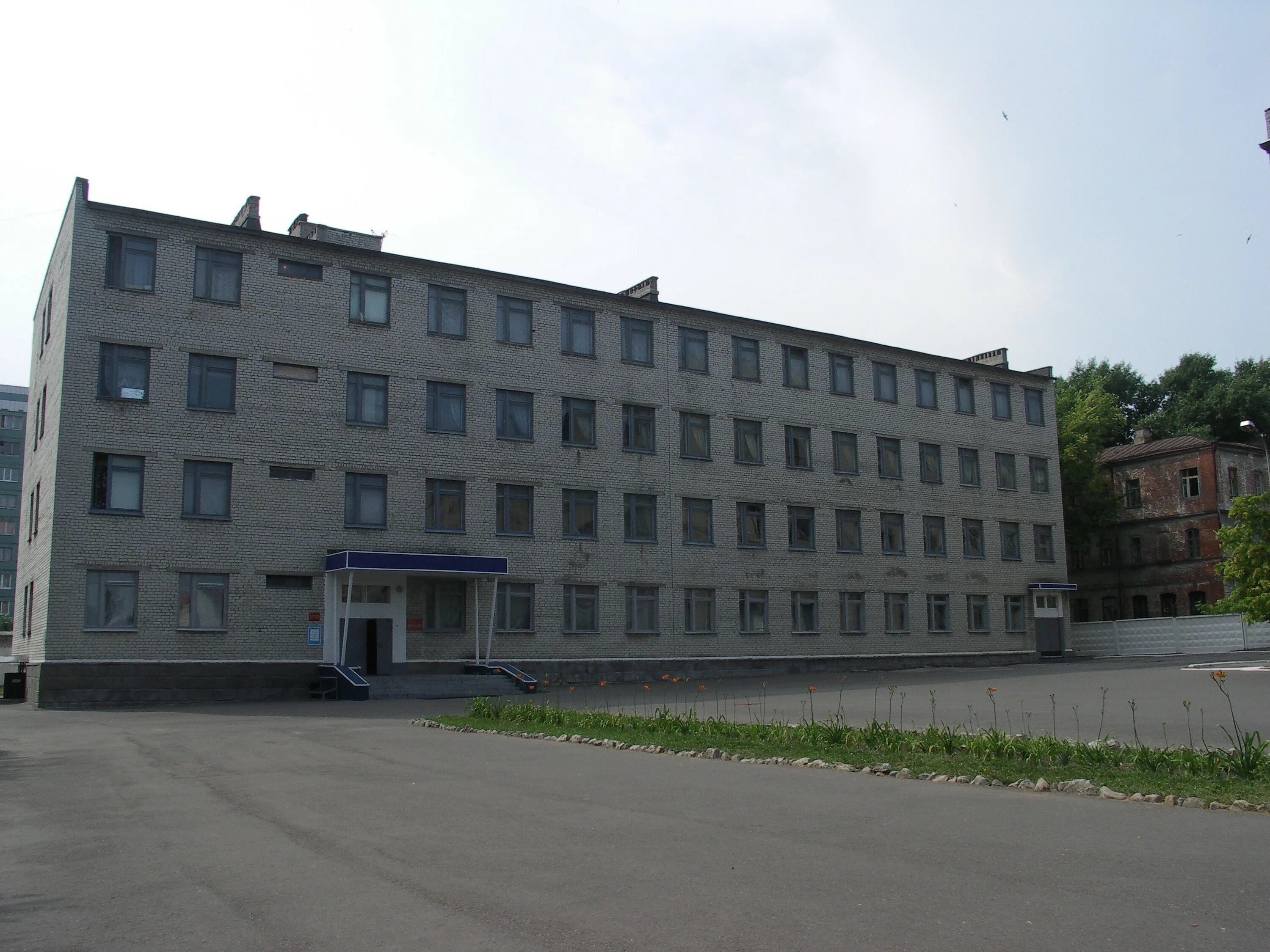Уввту ульяновск. Им б хмельницкого. Б. Им б хмельницкого. Ульяновское военно техническое училище.