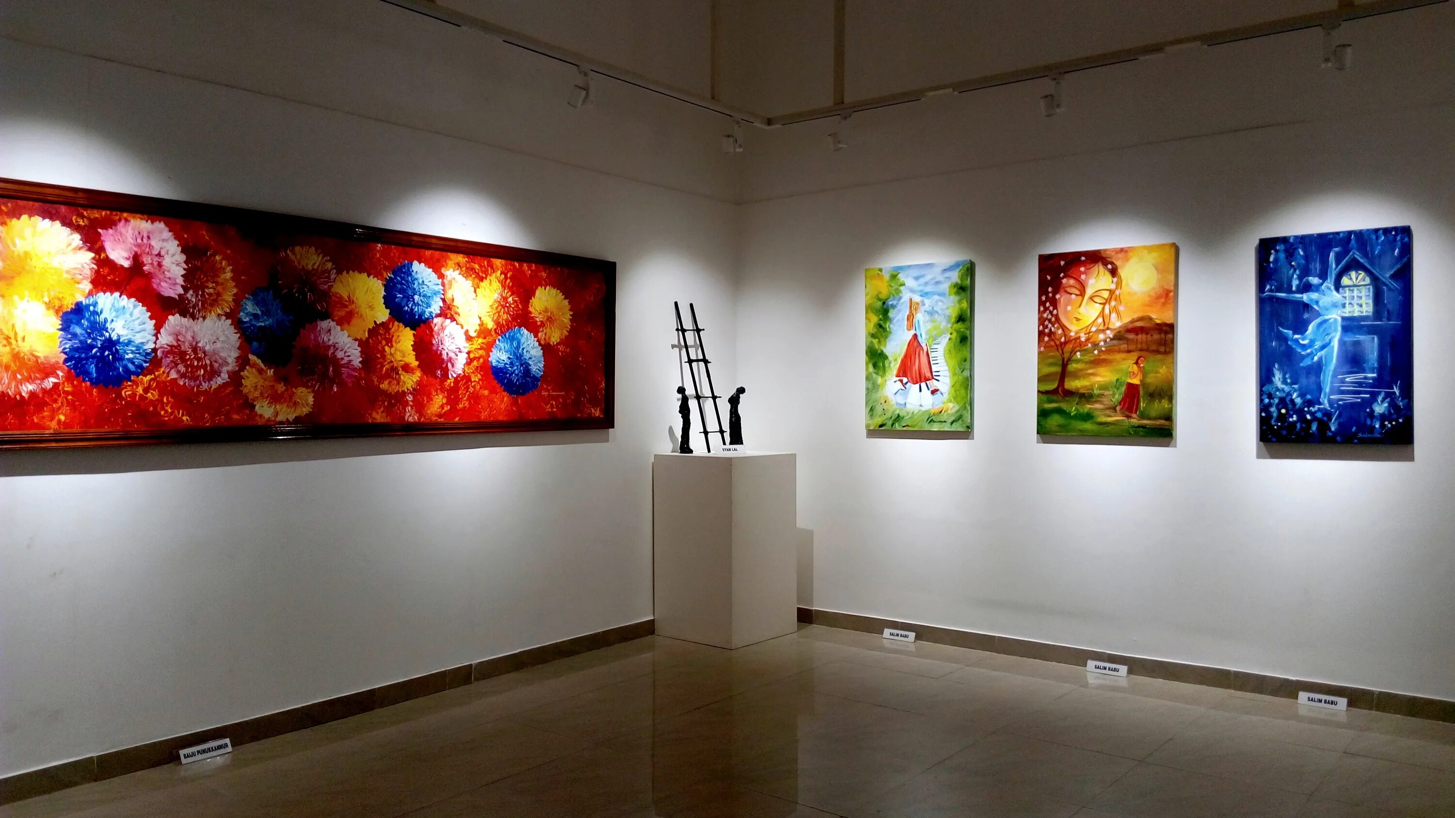 Points gallery. Point art gallery на марата. поинт арт галерея спб. арт точка красноярск. art point logo.