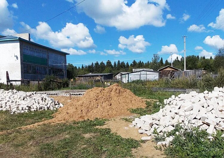 Поселок бережки. Вохомский район поселок Бережок. Вохма посёлок Бережок. Пос Бережок Дегтярск.