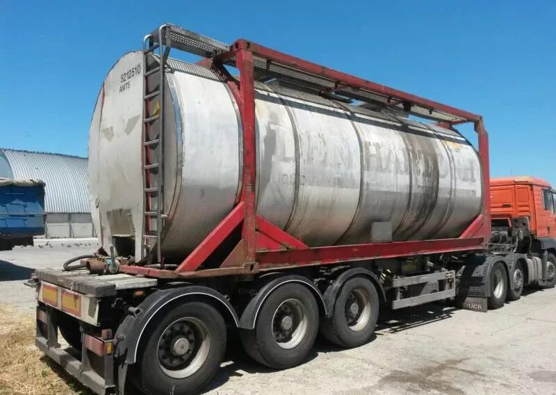 Бочка полуприцеп пищевая 32 кубов санти. Цистерна 3 м3. Цистерна под гсм 20 куб. Стандартная бочка полуприцеп 12м3. Полуприцеп бочка пищевая норд.