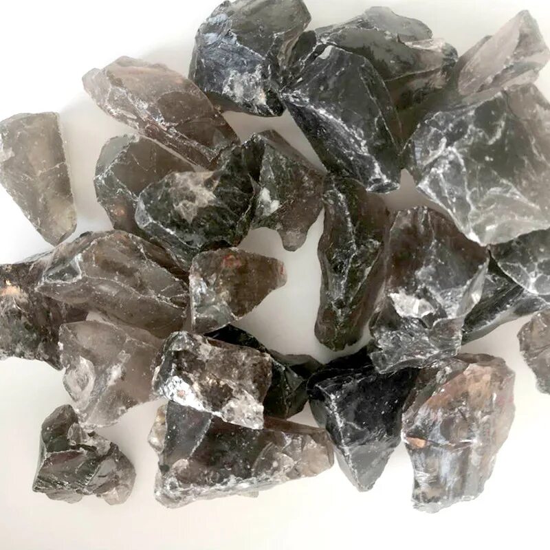 самоцветная полоса урала камни. уральские самоцветы минералы полезные. паркер стив "камни и минералы". флюорит, кристалл. необработанные драгоценные и полудрагоценные камни.