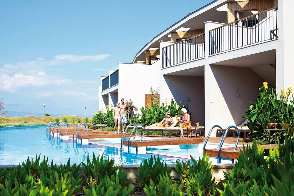 Lykia world hotel белек. Отель Lykia World Antalya 5. Ликия Белек Турция. Lykia World links Golf Antalya 5 Белек. Ликия ворлд Линкс гольф отель.