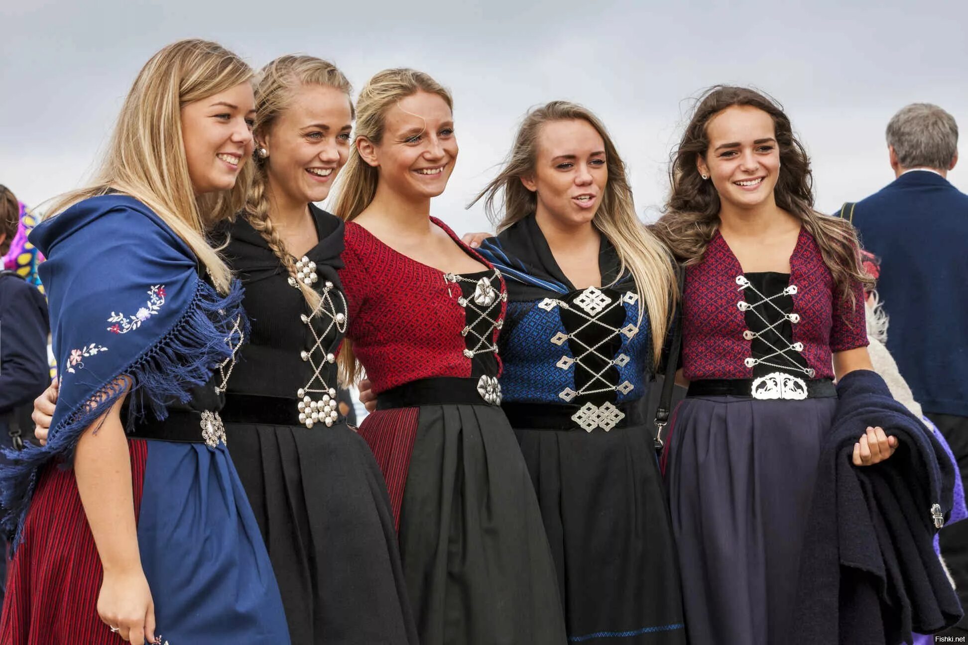 Исландцы. Исландцы нация. Норвежские девушки. Этнические норвежцы. Исландия какая европа