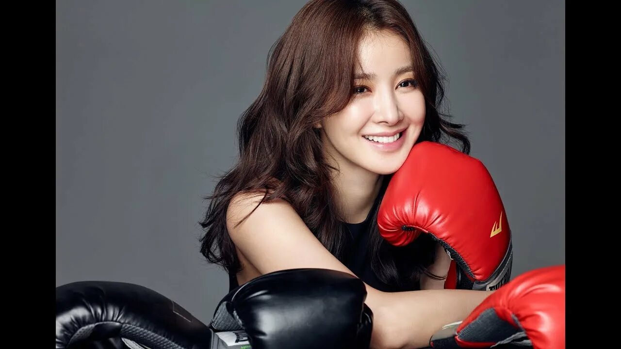 Ли си ён. Si young Baek онлифанс. Tien Moon Chinese actress as a Boxer. Lee si young tits.