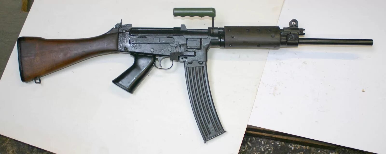 792x 7 92. FN fal 7.92х33. FN fal m203. 7,92 X 33 мм kurz. FN fal патроны.