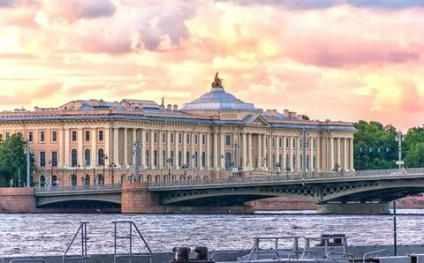 Санкт петербург ленинградский