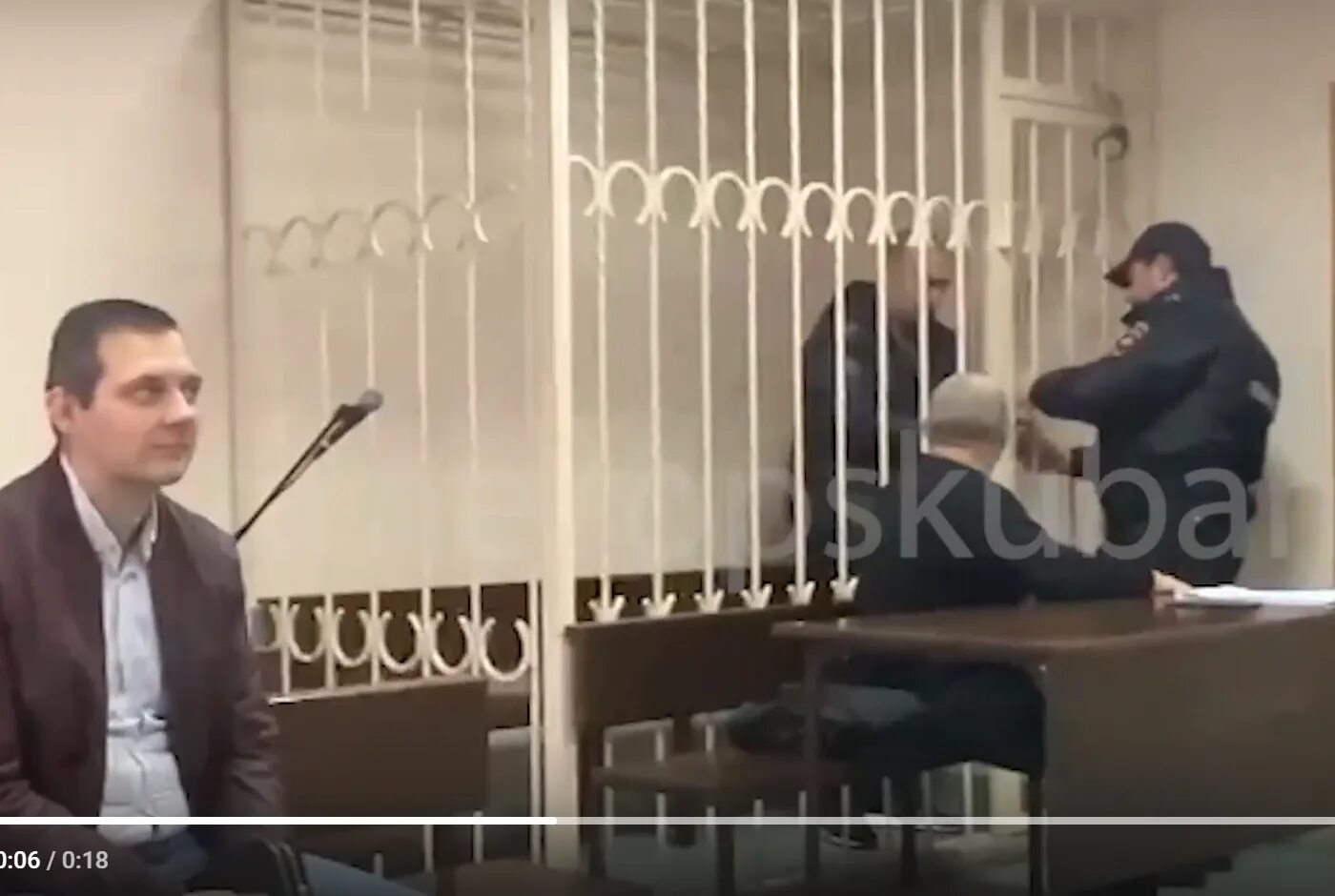 Заместитель начальника новороссийской таможни. Нарисовать документ о похищении. Сочи новости взятка. Сочи новости взятка. Департамент архитектуры и градостроительства сочи.
