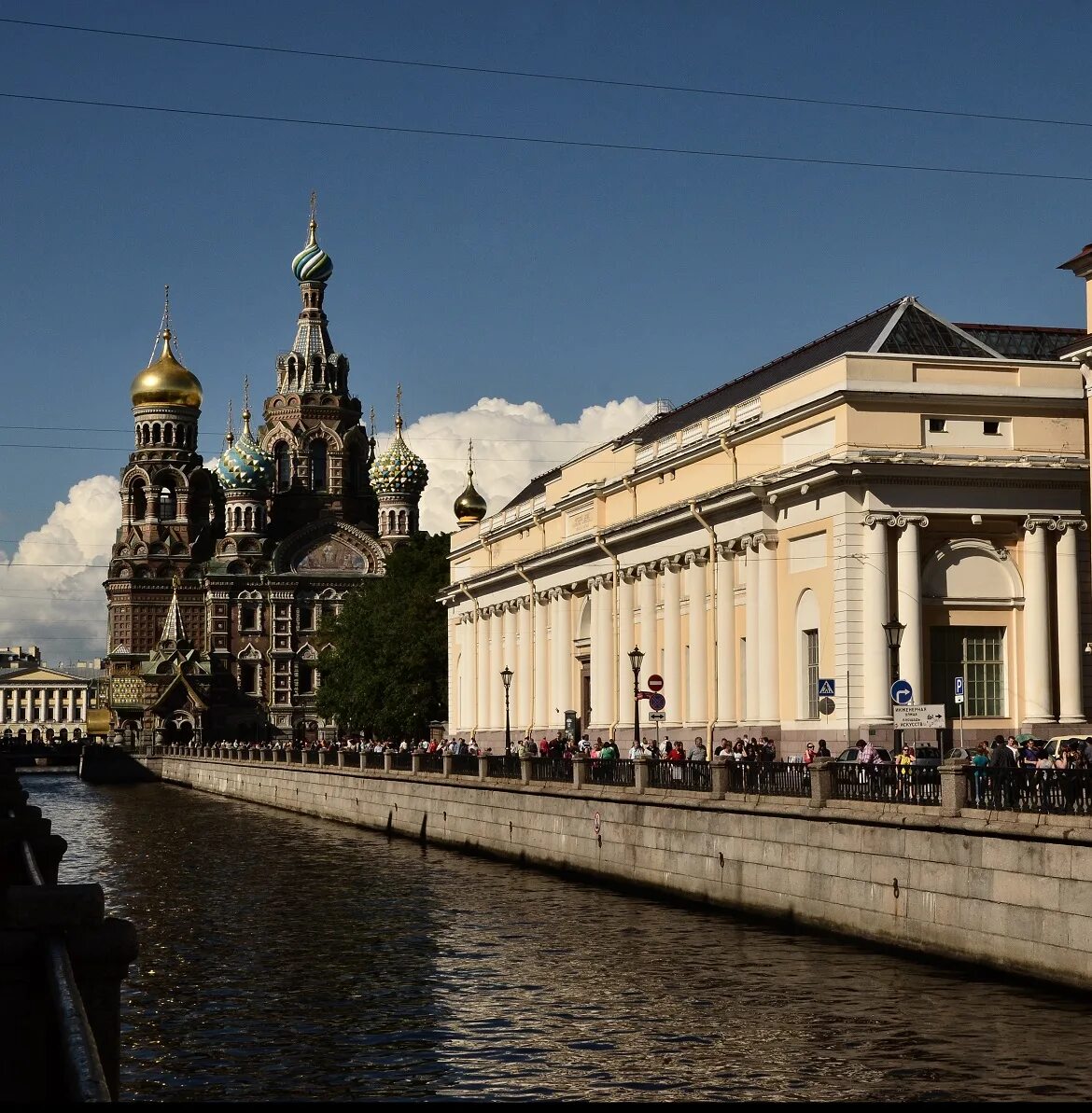 Корпуса спб. Русский музей, корпус Бенуа, Санкт-Петербург. Русский музей корпус Бенуа. Михайловский дворец корпус Бенуа. Корпус Бенуа СПБ.