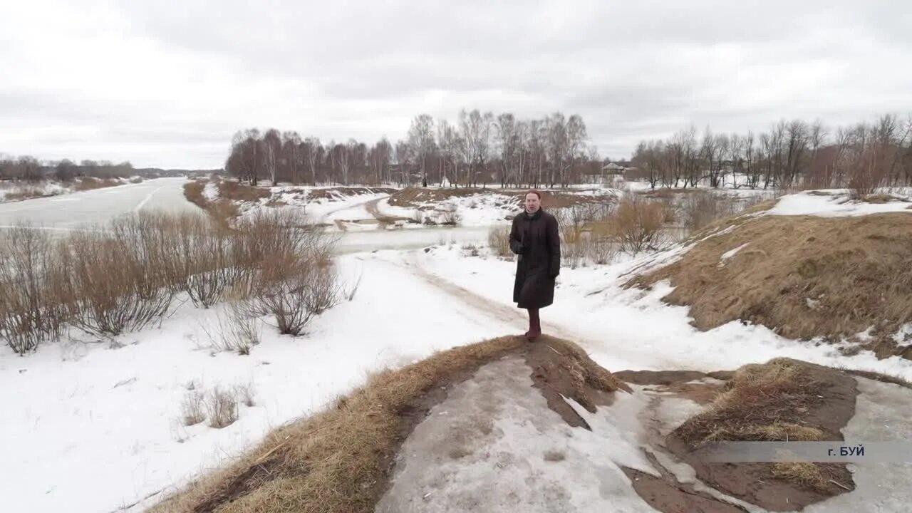 В кашире разлив на реке ока. Крупные наводнения на территории россии. Весенний паводок уфа кировский район. Московская область город озеры затопило мост фото. Максимальные уровни весеннего половодья.