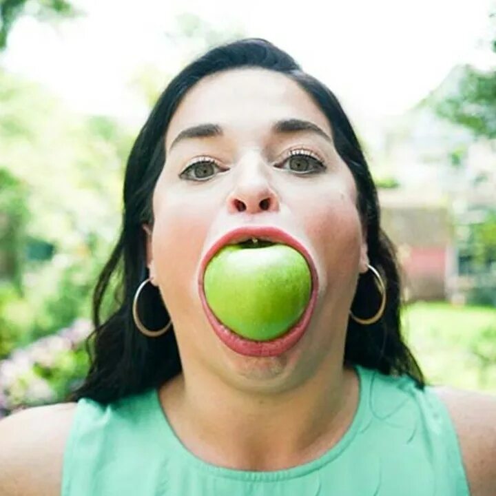 Ширина кайм губ криминалистика. Золотое сечение в пропорциях лица человека. Какой длины рот. Какой длины рот. Нумерация зубов нижней челюсти.