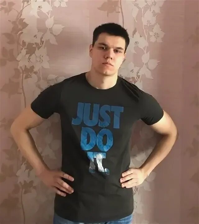 Шер саидов 36 лет. Шер саидов 36 лет. Шери саид ризо. Шер саидов. Шер саидов.