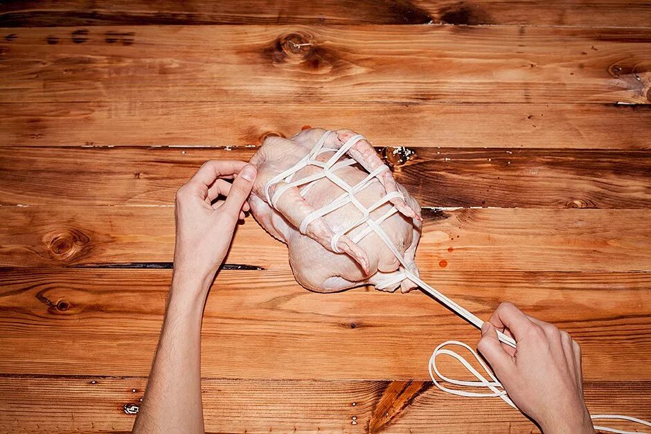 связка девушки. связка девушки. сибари фейт. искусство связывания в японии. бандаж веревки для девушки.