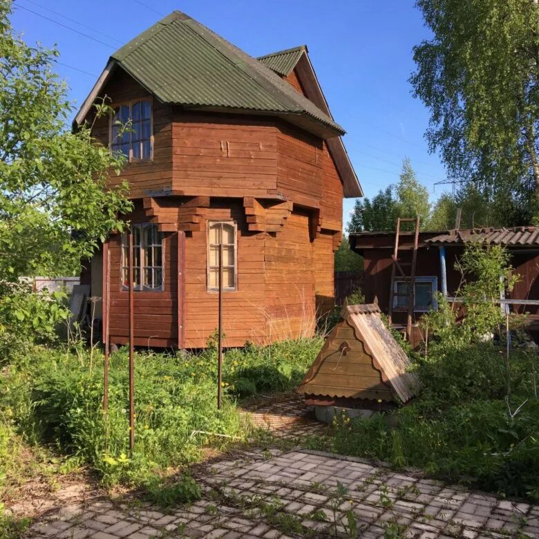 Дача в подмосковье купить. Дача в Подмосковье. Лучшие дачи Подмосковья. Истринские дачи. Дача в Московской области.