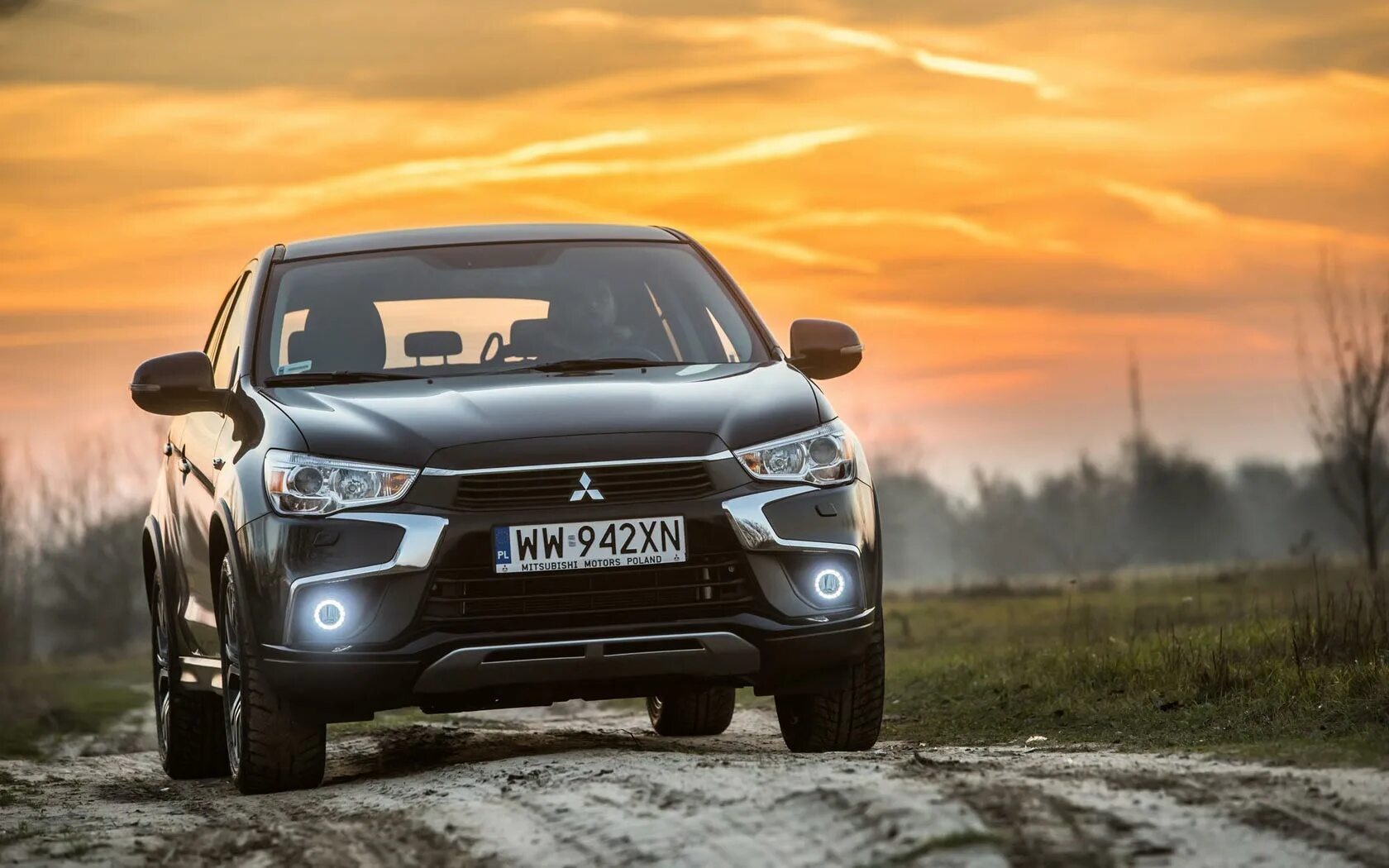 Авто мицубиши. Митсубиси АСХ 2016. Митсубиси ASX 2016. Mitsubishi ASX 10. Мицубиси АСХ 2016.